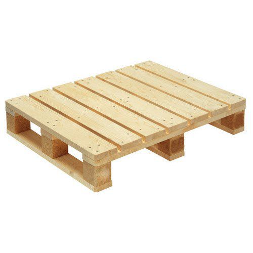 Pallet gỗ 4 hướng nâng tải trọng 3 tấn - Công Ty TNHH SX & XNK Hoàng Hải